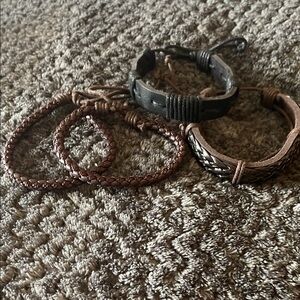Men’s New Never Worn Set of Brown and Black Leather Braided Bracelets